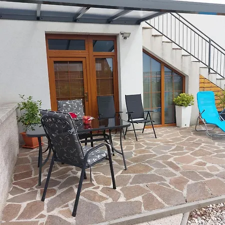 Village Romantic Near Cesky Krumlov (adults Only) Apartment Strizov