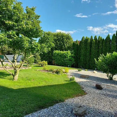 Lejlighed Village Romantic Near Cesky Krumlov (adults Only) Strizov